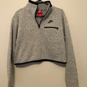 Nike cropped Sweatshirt